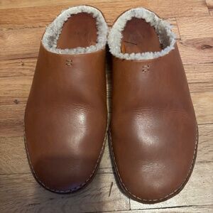 FEIT outdoor, wool slippers